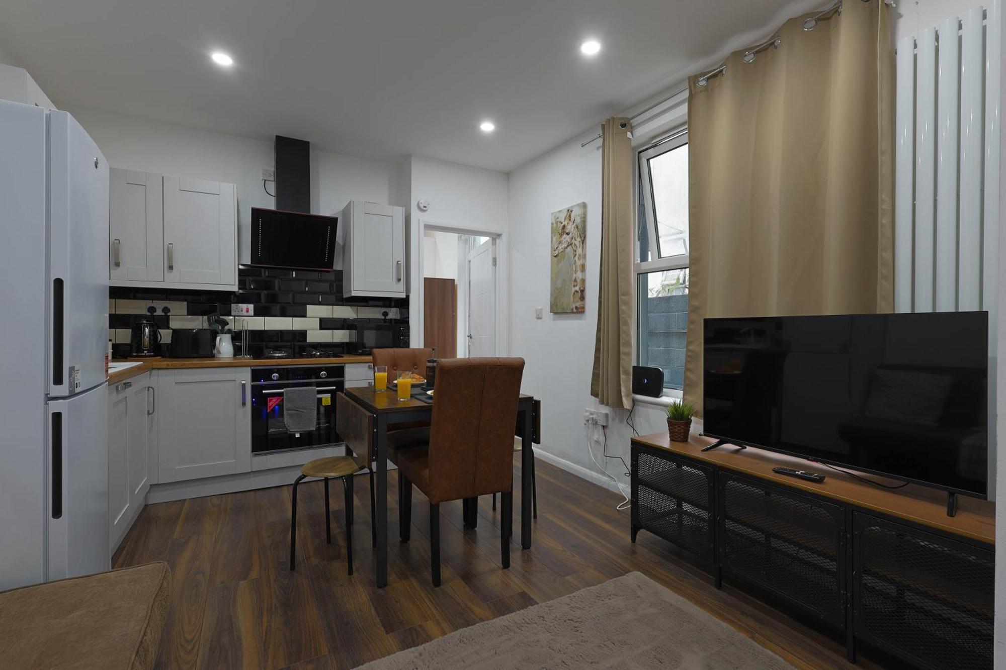 קארדיף Stylish Apartment In City Centre - Walk Everywhere מראה חיצוני תמונה