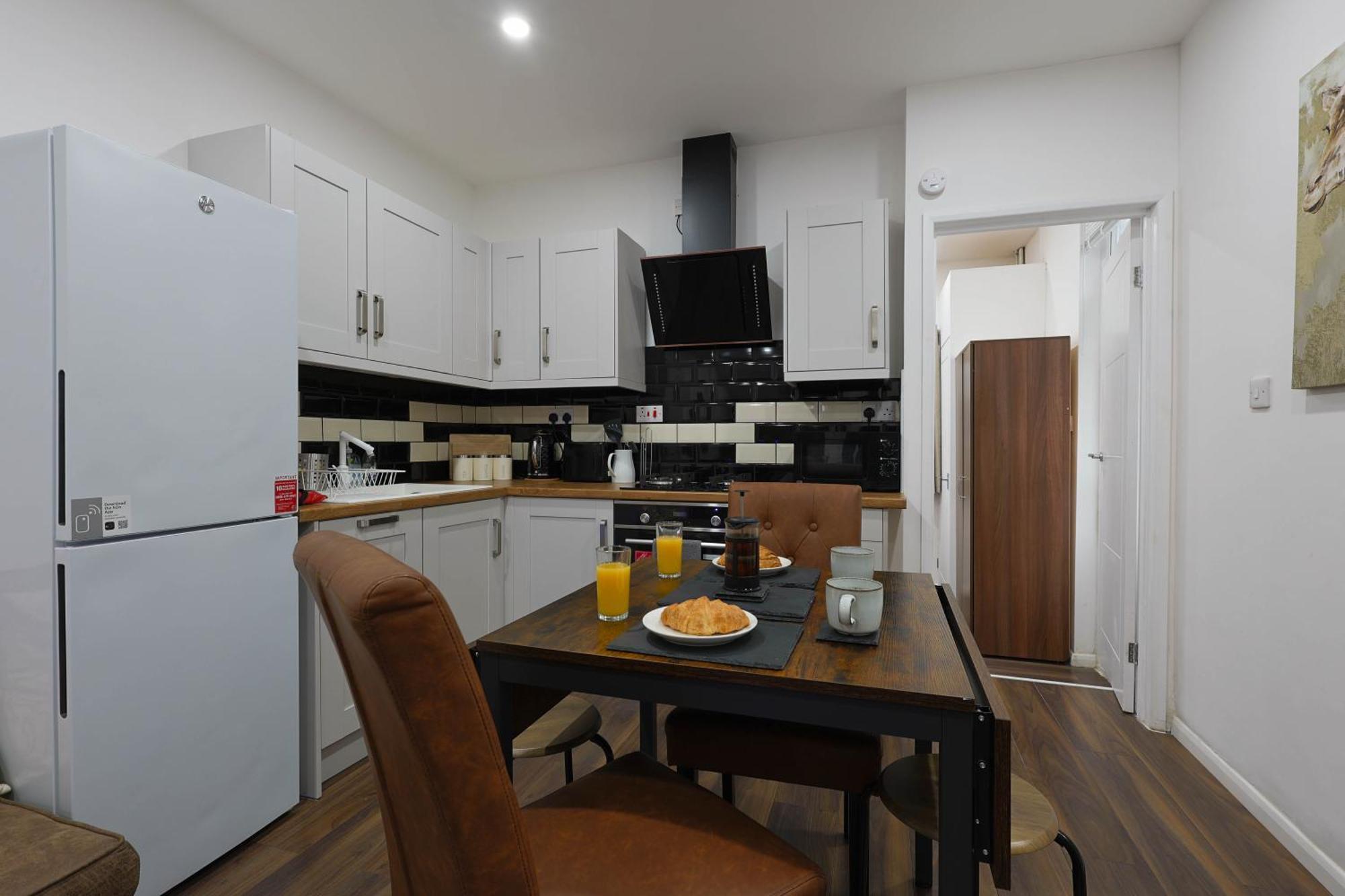 קארדיף Stylish Apartment In City Centre - Walk Everywhere מראה חיצוני תמונה